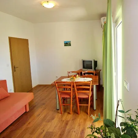Apartments Marko Nemira Omiš Exterior foto
