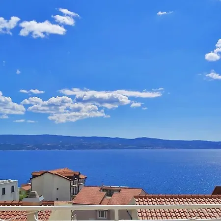 Apartments Marko Nemira Omiš Exterior foto