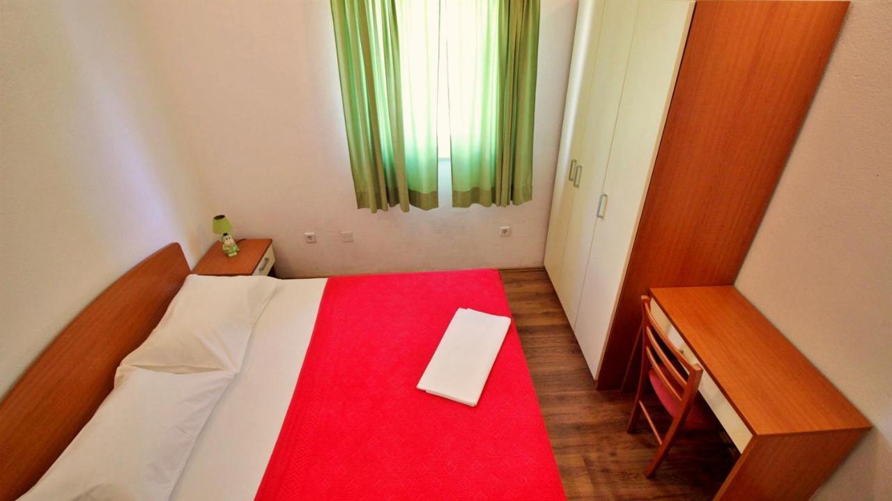 Marko Nemira Apartment *