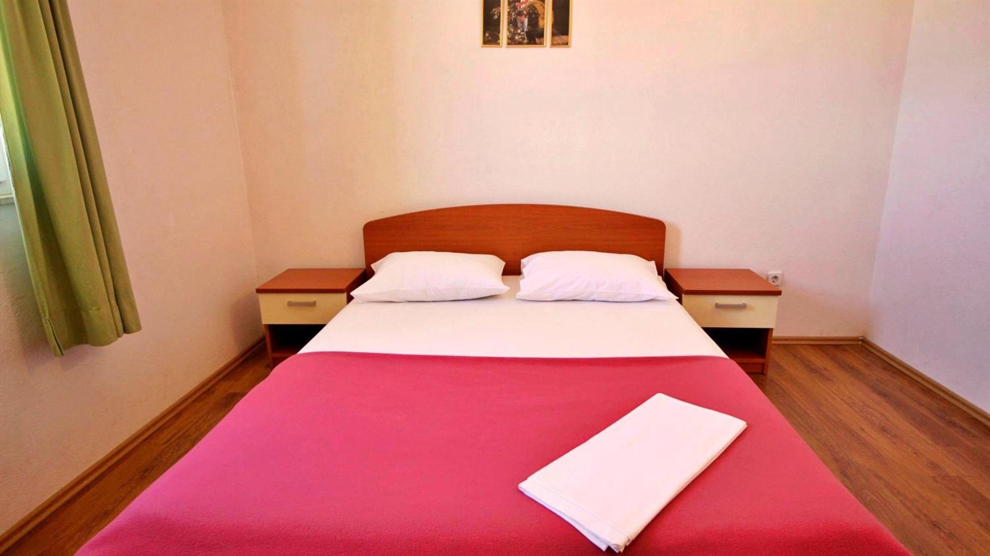 Marko Nemira Apartment Omiš